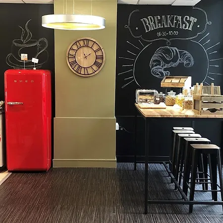Saint-quentin-en-yvelines Centre Gare 4 Etoiles Hotel 4*