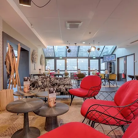 Hotel Saint-quentin-en-yvelines Centre Gare 4 Etoiles
