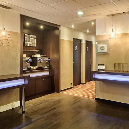 Saint-quentin-en-yvelines Centre Gare 4 Etoiles Hotel 4*