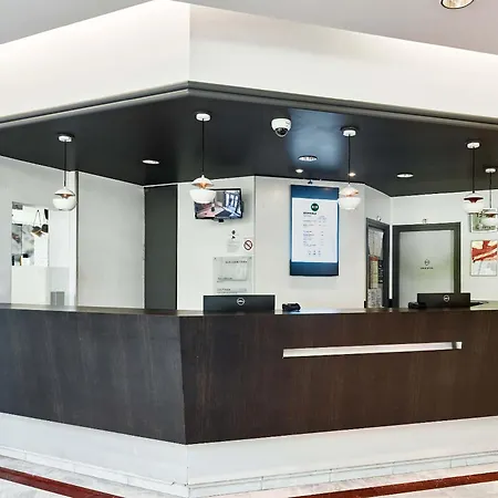 Hotel Saint-quentin-en-yvelines Centre Gare 4 Etoiles