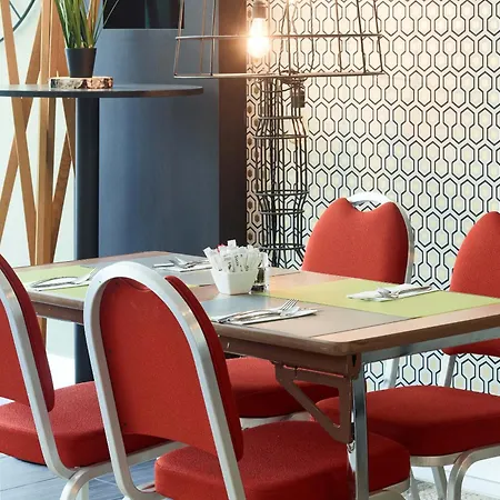 Hotel Saint-quentin-en-yvelines Centre Gare 4 Etoiles 4*